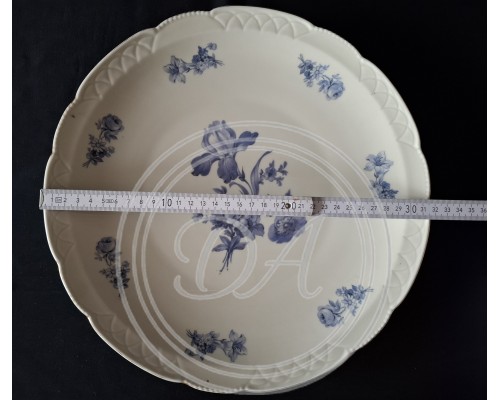 Dish "Blue Iris" Bavaria