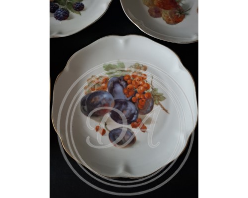Königlich Tettau (Königliches Tettau) aus Bayern, Deutschland, Dessertteller-Set mit Früchten