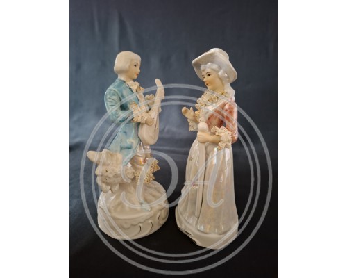 Antique Porcelain Figurines "Lady and Gentleman" with Dresden Lace