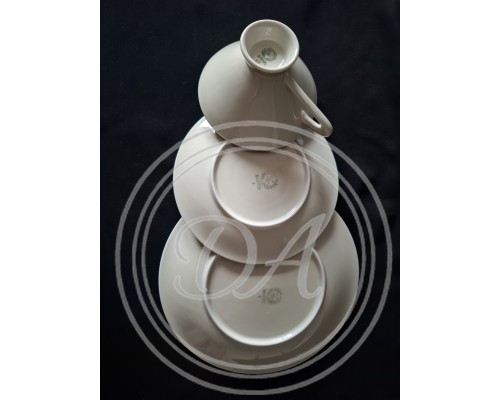 Antikes Teetrio der Porzellanmanufaktur Oscar Schaller & Co. von 1935