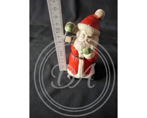 Vintage Keramik- oder Porzellan-Weihnachtsmannfigur, handbemalt