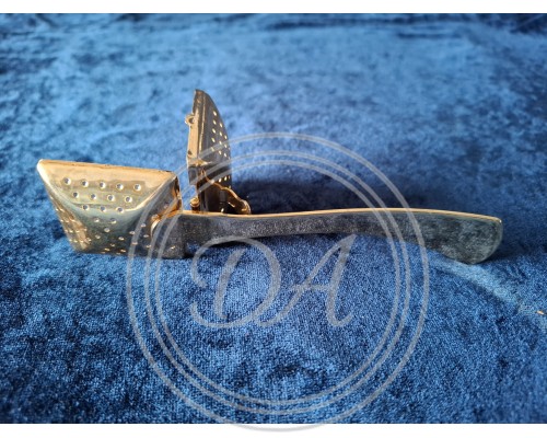 Metal tea strainer clip “Envelope”