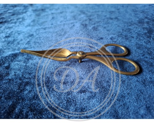 Antique brass candle scissors