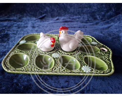 Eggshell with chicken-shaped salt and pepper shakers, Germany, 1960s-1970s
