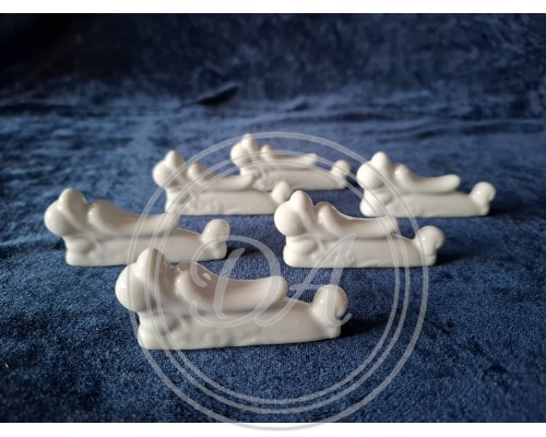 Porcelain knife block set by Eva d'Arley