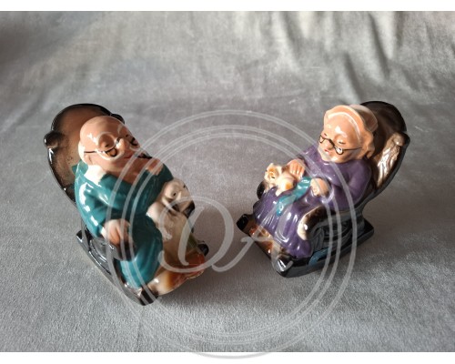 Salt and pepper shakers “Grandma and Grandpa” Germany