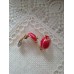 Vintage-Schmuckset mit roten Emaille-Tulpen, bestehend aus Halskette, Ohrsteckern und Brosche