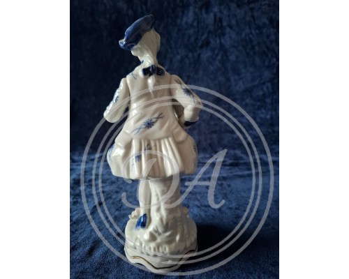 Vintage porcelain figurine "Cavalier" Italy