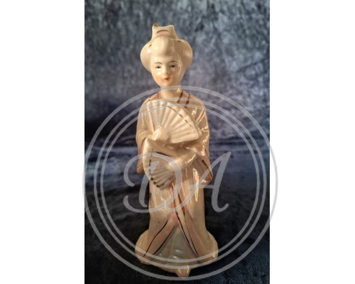  Geisha-Figur, 1950-1960er Jahre, China oder Japan.