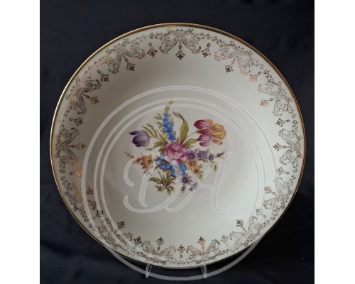 Antique Winterling Plate (1903-1930) with a "Meissen Bouquet" floral composition of tulips and other garden flowers in the center.