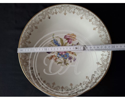 Antique Winterling Plate (1903-1930) with a "Meissen Bouquet" floral composition of tulips and other garden flowers in the center.