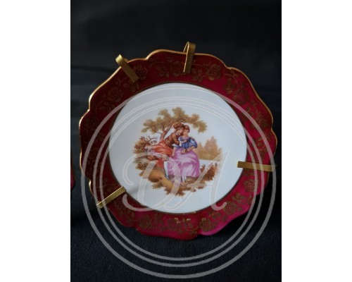 Set of Three Collectible Limoges Porcelain Plates with Rococo 'Gallant Scenes' from France