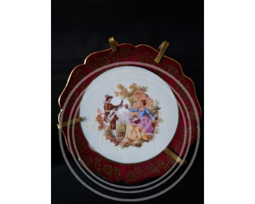 Set of Three Collectible Limoges Porcelain Plates with Rococo 'Gallant Scenes' from France