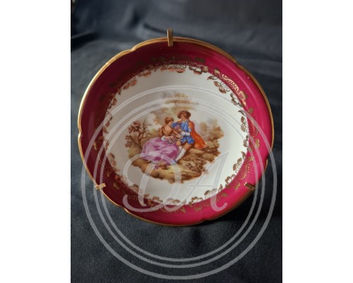 Vintage Sammel-Zierteller aus Limoges-Porzellan, „Liebesgeschichte“ nach Gemälden von Jean-Honoré Fragonard