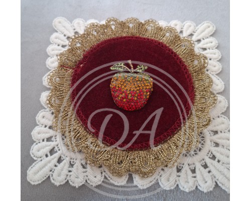 Brooch vintage "Apple Crystal "Italy