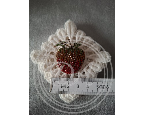 Brooch vintage "Apple Crystal "Italy