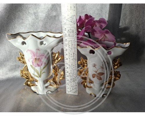 Аntique Portuguese vases (2 st)