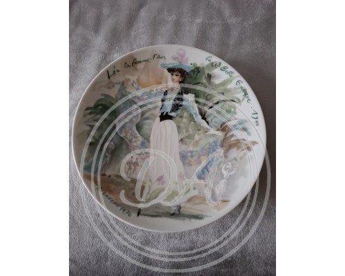A set of 12 collector plates, “Women of the Century”, Limoges, France.