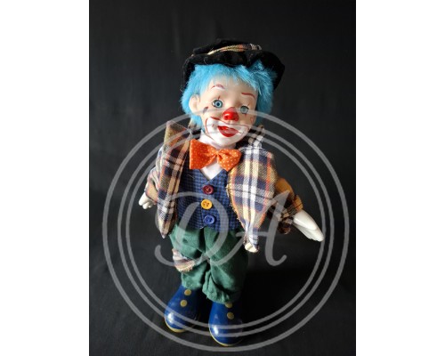 Vintage Porcelain Clowns from the Irma Gheduzzi Collection - Non-Musical
