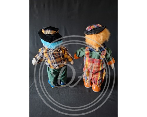 Vintage Porcelain Clowns from the Irma Gheduzzi Collection - Non-Musical