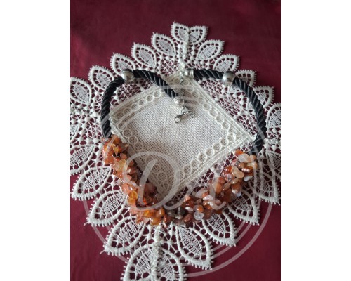 Vintage Handmade Necklace (Choker) in Rich Orange and Red, Made from Natural Carnelian Chips