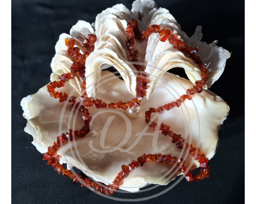Vintage Baltic Amber Necklace in Red or Cognac Shade. 1920s.