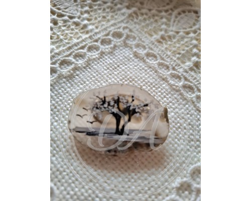 Vintage Brooch "Winter Cherry", Agate