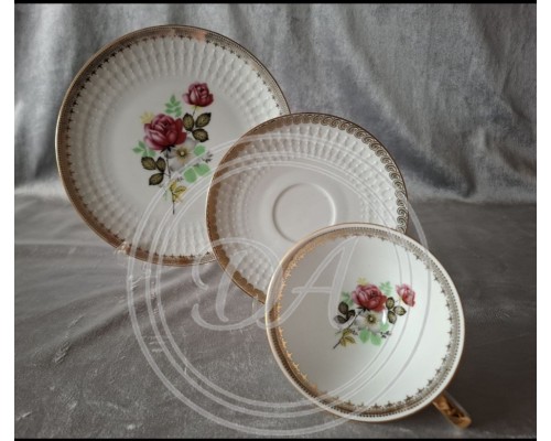 Winterling Trio “Bouquet of Roses”